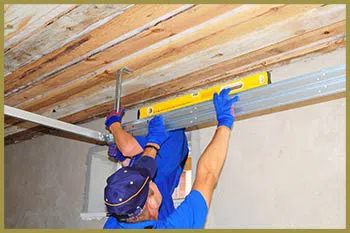 Security Garage Door Repairs Houston, TX 713-280-7160 - serv-sid-installation-gr-33m